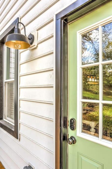 Beautiful Farmhouse Close To Lanc Hershey Etown Mount Joy Экстерьер фото